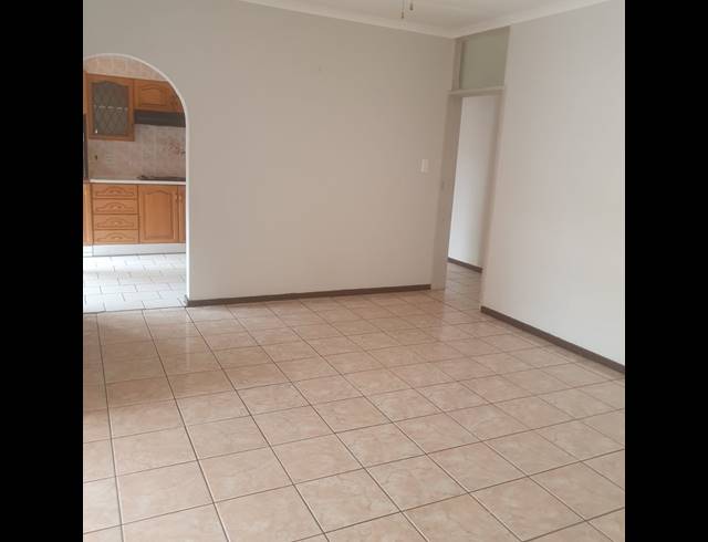 4 BEDROOM HOUSE FOR SALE IN SASOLBURG EXT 12